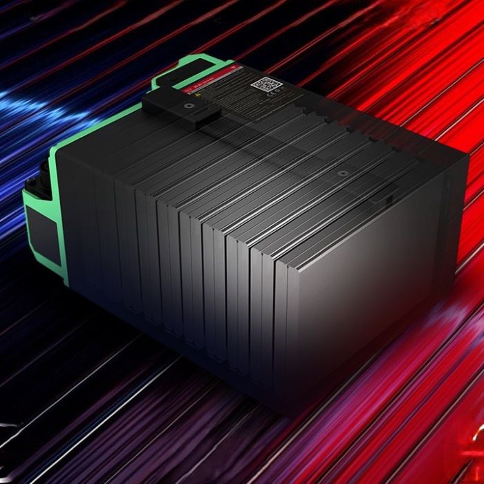 Batteries_1080x1350_1 zu 1 700